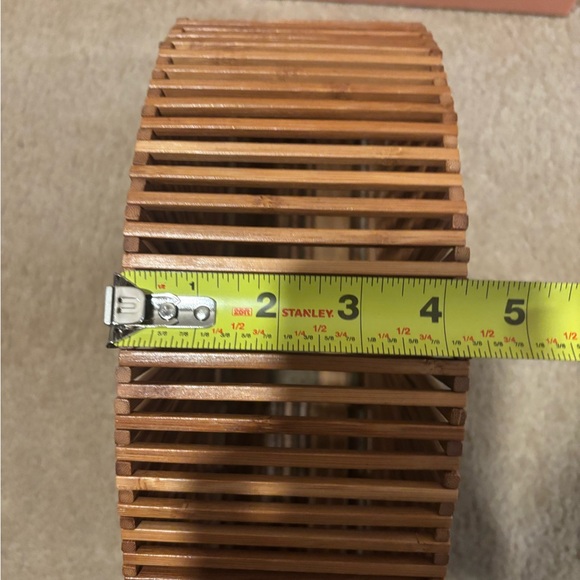 Handbag - Picture 7 of 7